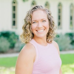 Meet your Posher, Rebekah
